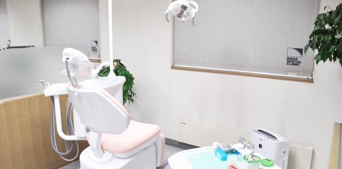 旭川市一条通りの歯科・奈良歯科医院の診療室です。